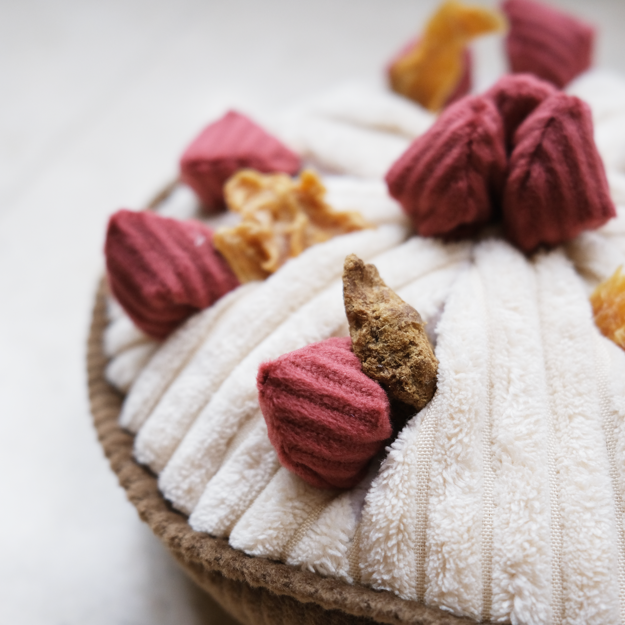 JOUET D'OCCUPATION POUR CHIEN - TARTE AUX FRAMBOISES